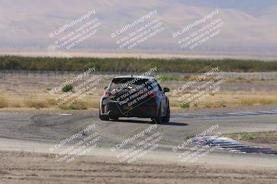 media/Oct-04-2025-OnGrid (Sat) [[44bd565ffa]]/Yellow Group/Grapevine/